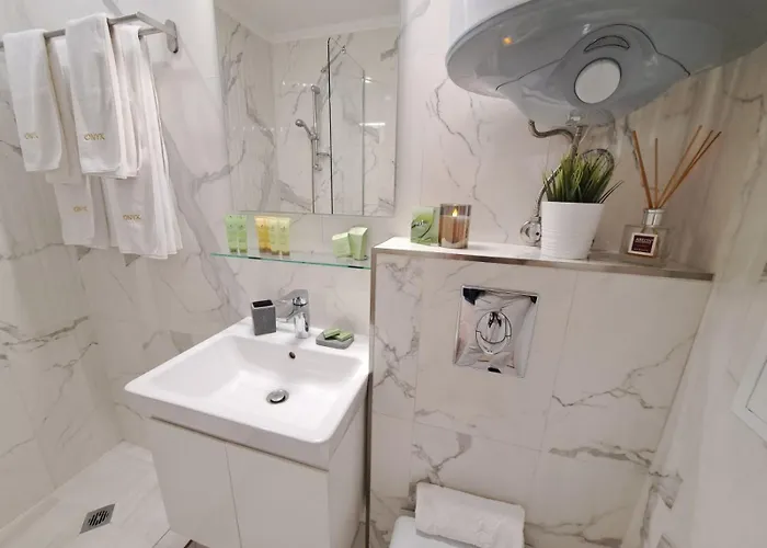 Onyx Private Апартамент *